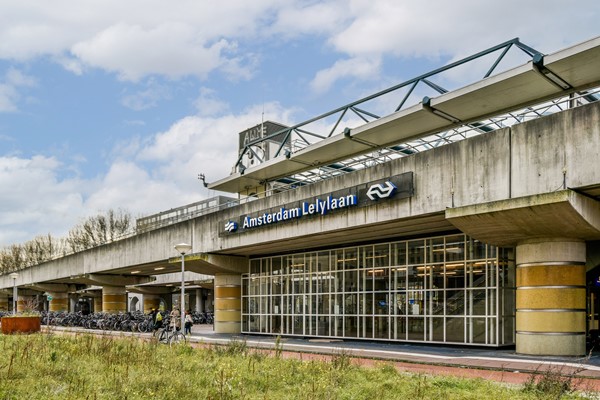 Medium property photo - Rijnlandlaan 325, 1062 MX Amsterdam